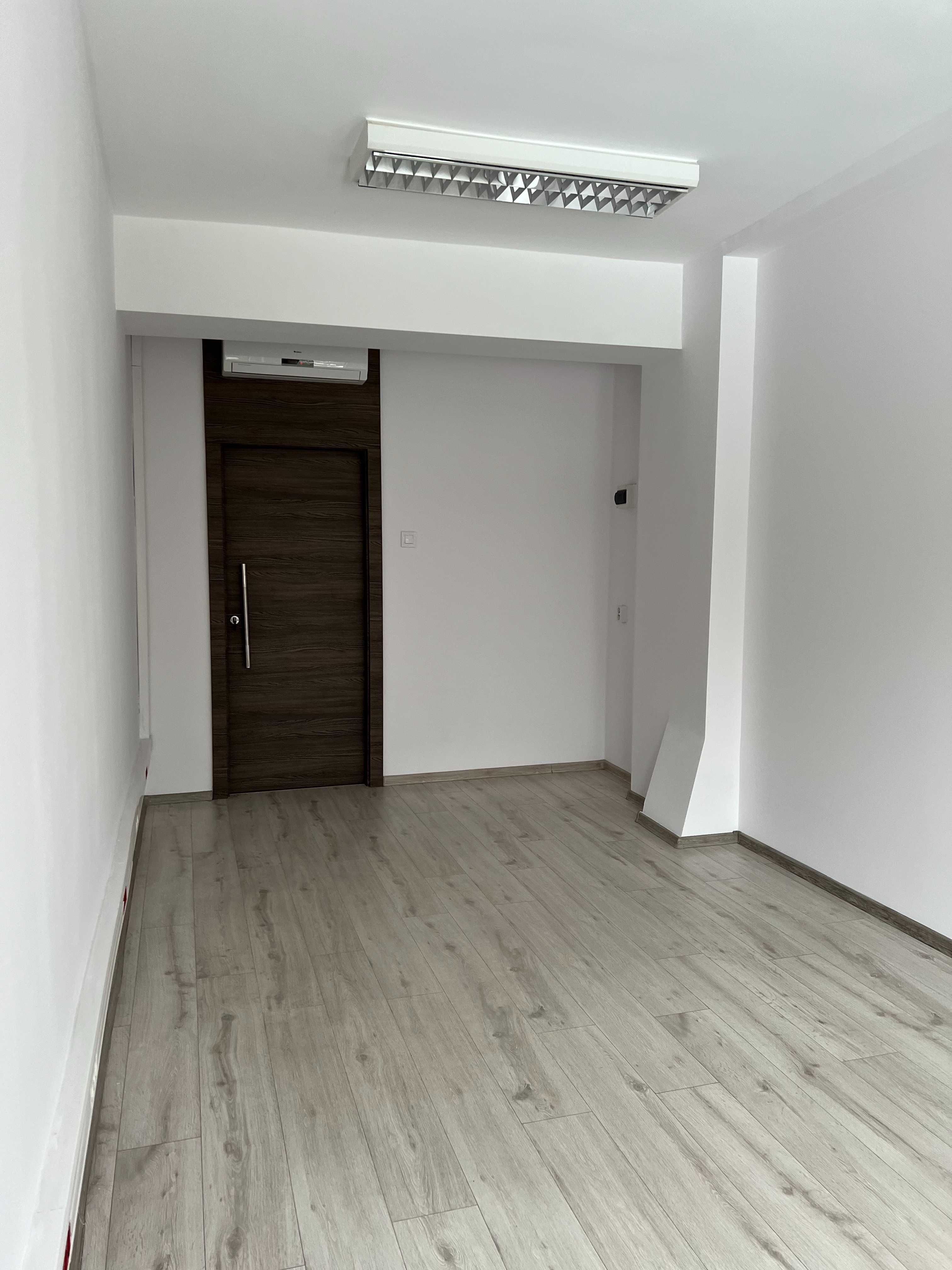 Biuro do wynajęcia w sercu Tychów (17,50 m2)