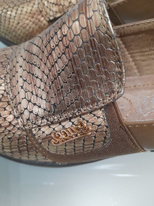 Sapatos super confortaveis e elegantes
