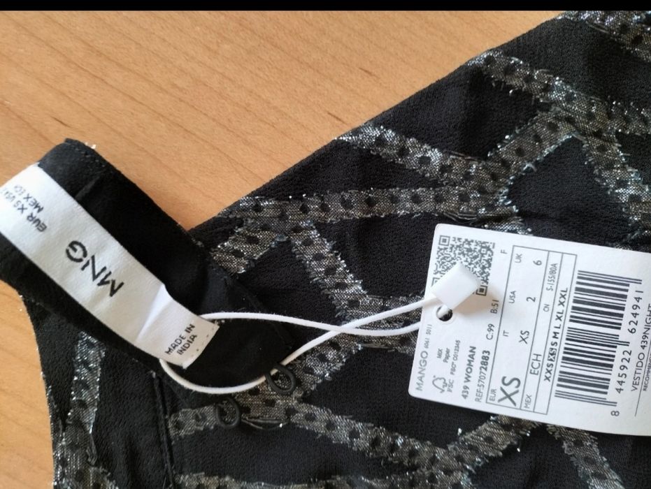 Vestido de festa preto e prateado Mango