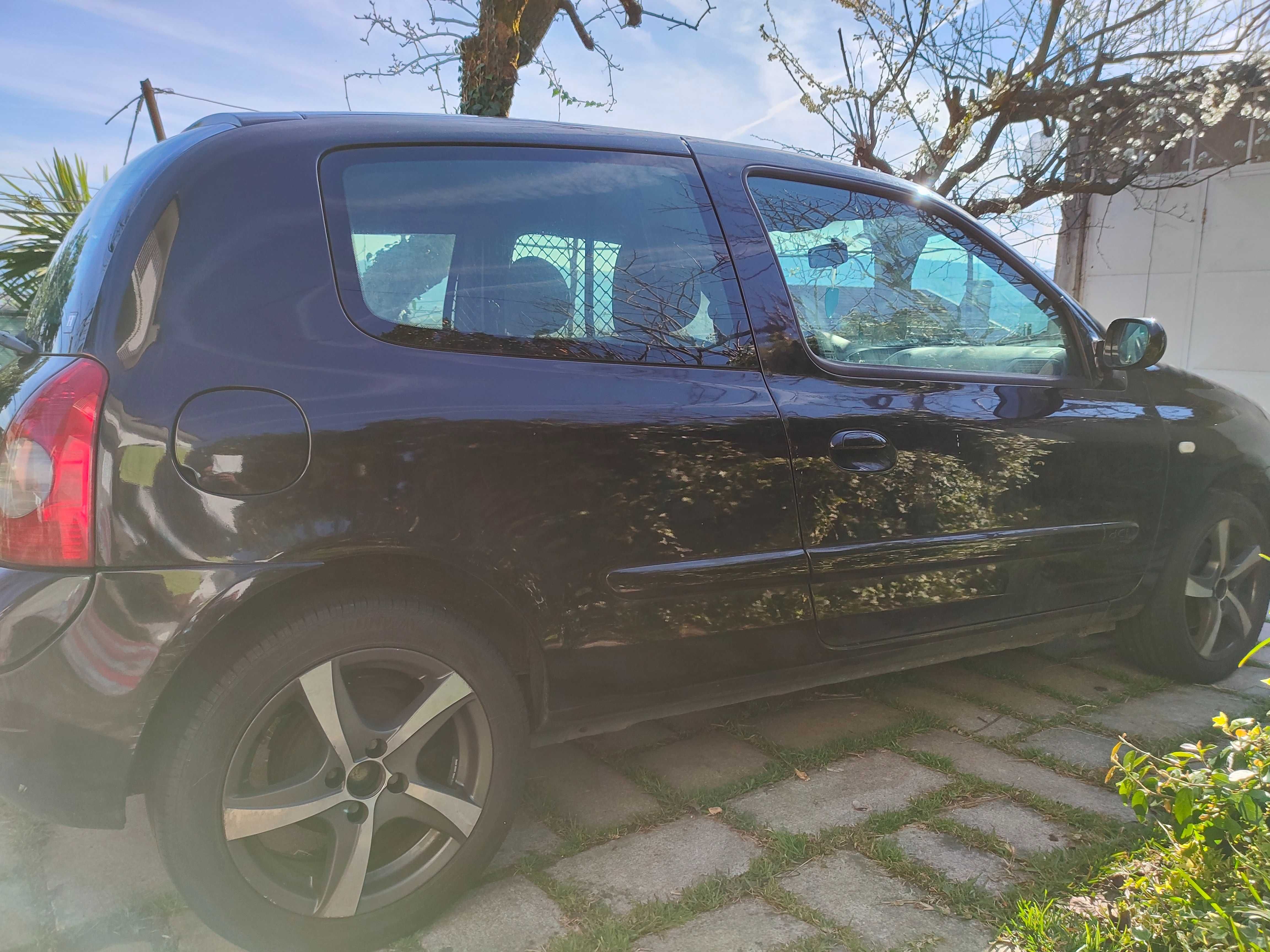 Renault Clio 1.5 DCI