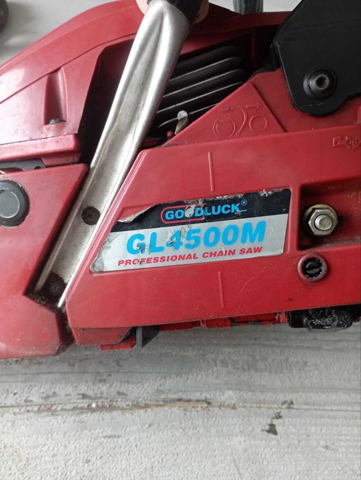 Продам бензопилу GOODLUCK GL4500M