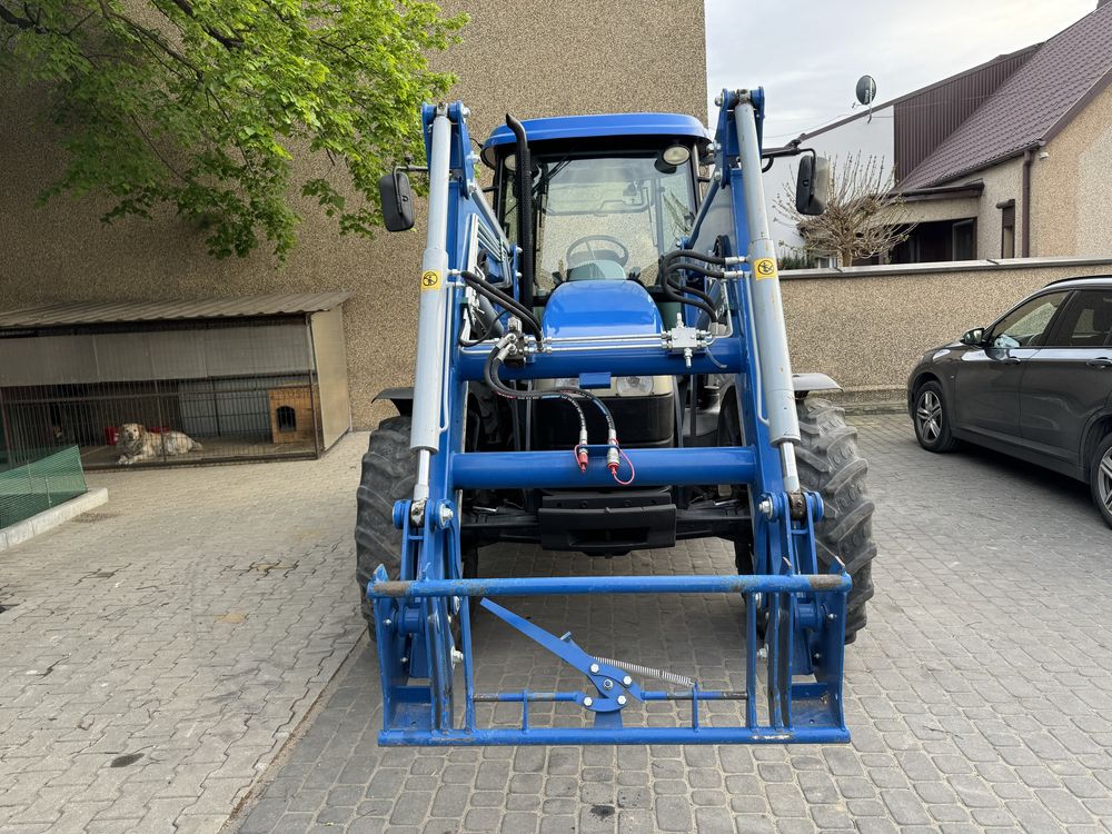 New Holland TD5050