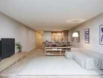 Moradia T4 com jardim e piscina no centro de Matosinhos