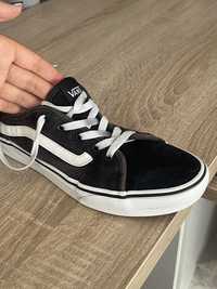 Vans pretos originais