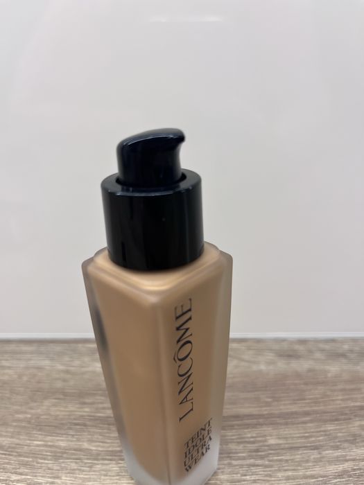 Lancome teint idole ultra wear 24H