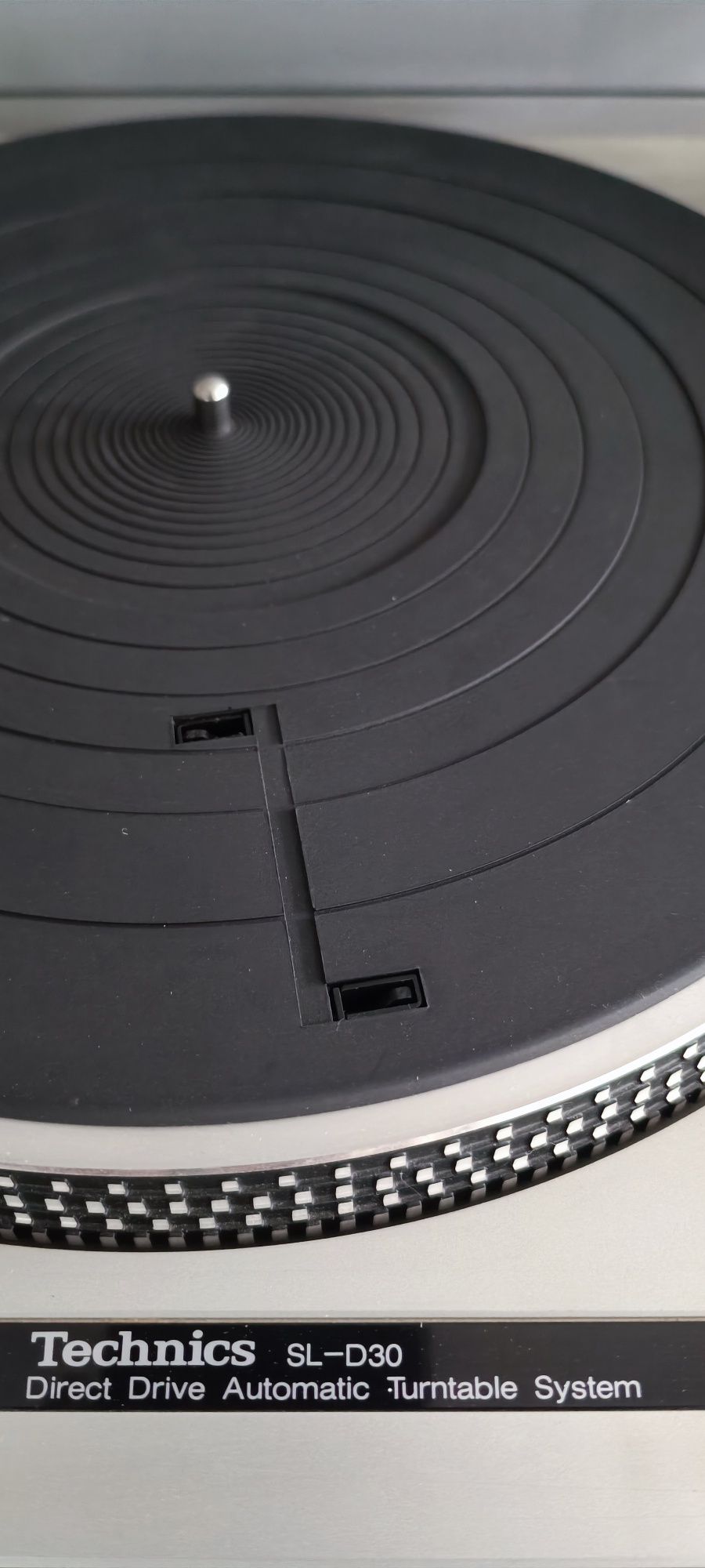 Gramofon Technics sl-d30