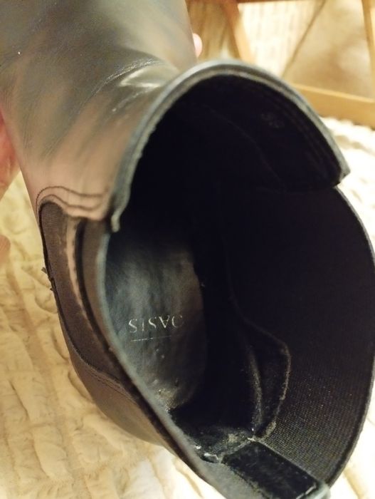 Шкіряні жіночі челсі