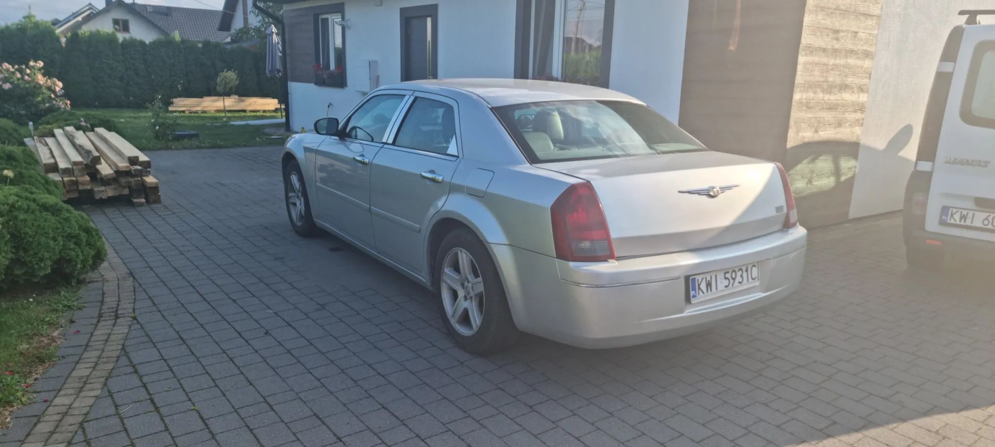 Chrysler 300C Sprzedam CHRYSLER 300C 3.5 V6 2005 rok