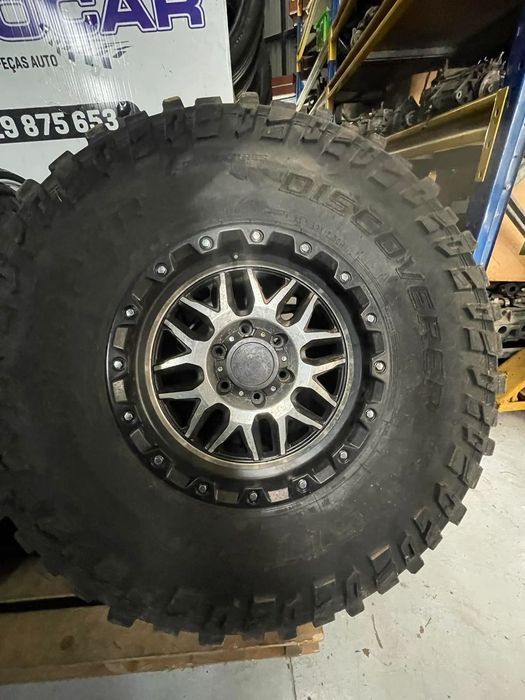 4 - PNEUS DISCOVER COOPER STT PRO 37X12.50 17 COM 95% DE PISO