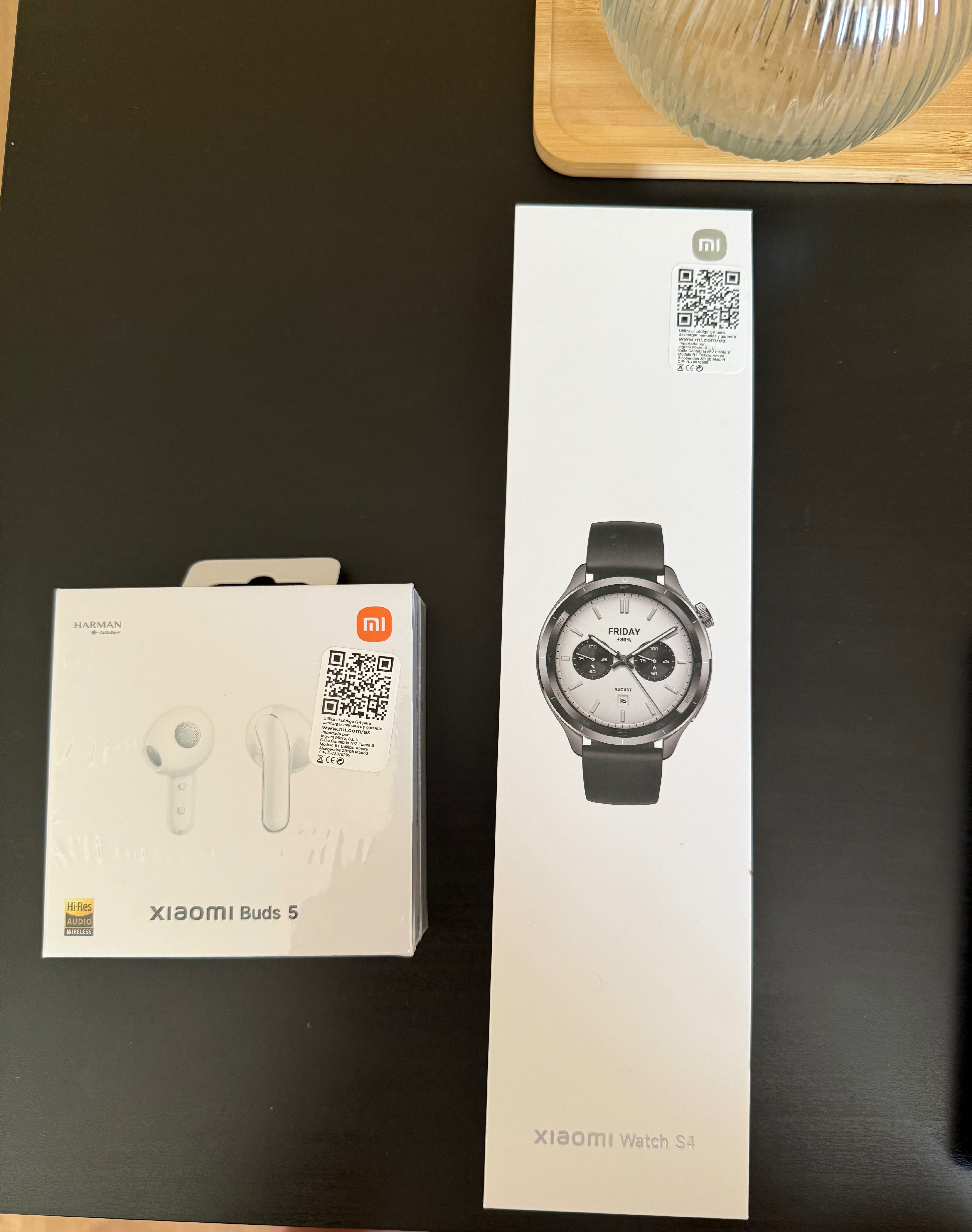 Kit Xiaomi Smart Watch S4 e Redmi Buds 5