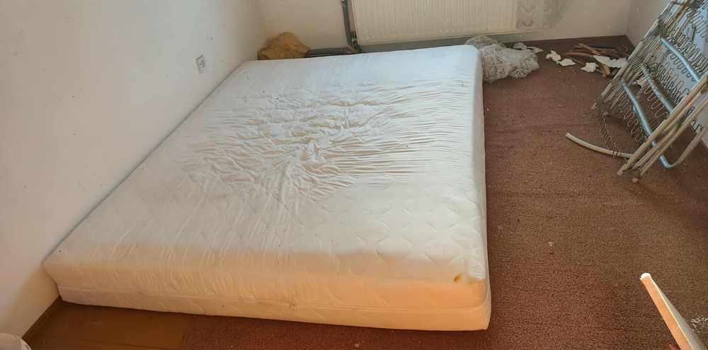 Materac 160x190 sprzedam