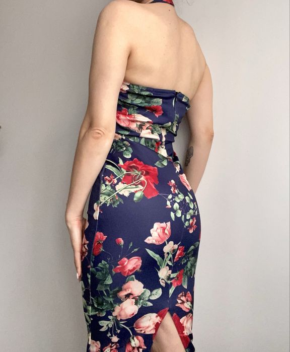 Boohoo S/36 dopasowana sukienka print kwiatowy