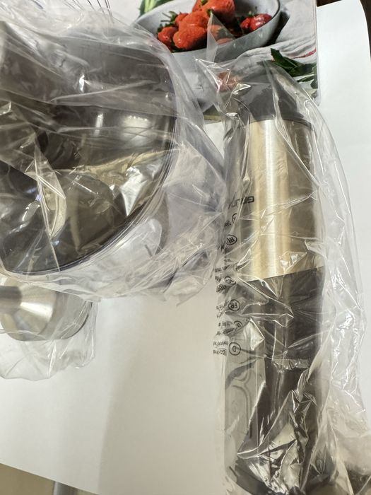 Блендер Grunhelm EBS-1102SS