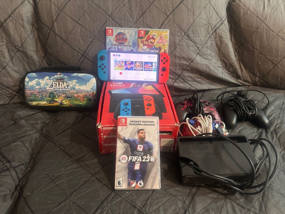 Vendo NITENDO Switch o led