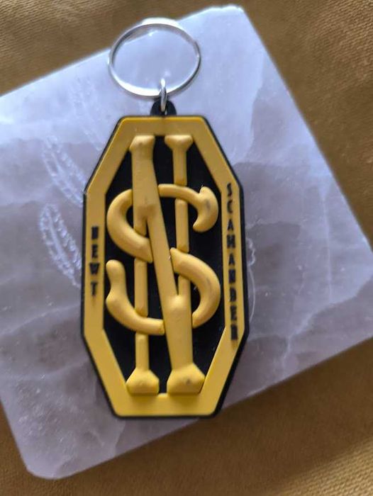 Porta-Chaves Newt Scamander da saga Harry Potter     Pyramid