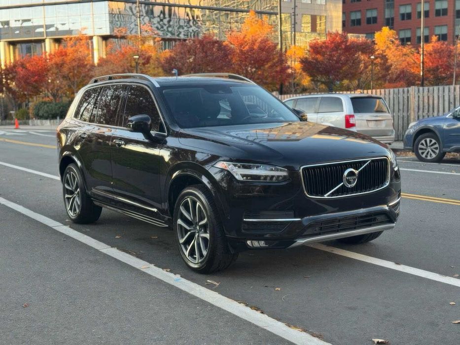 Volvo XC90 T6 Momentum      2019