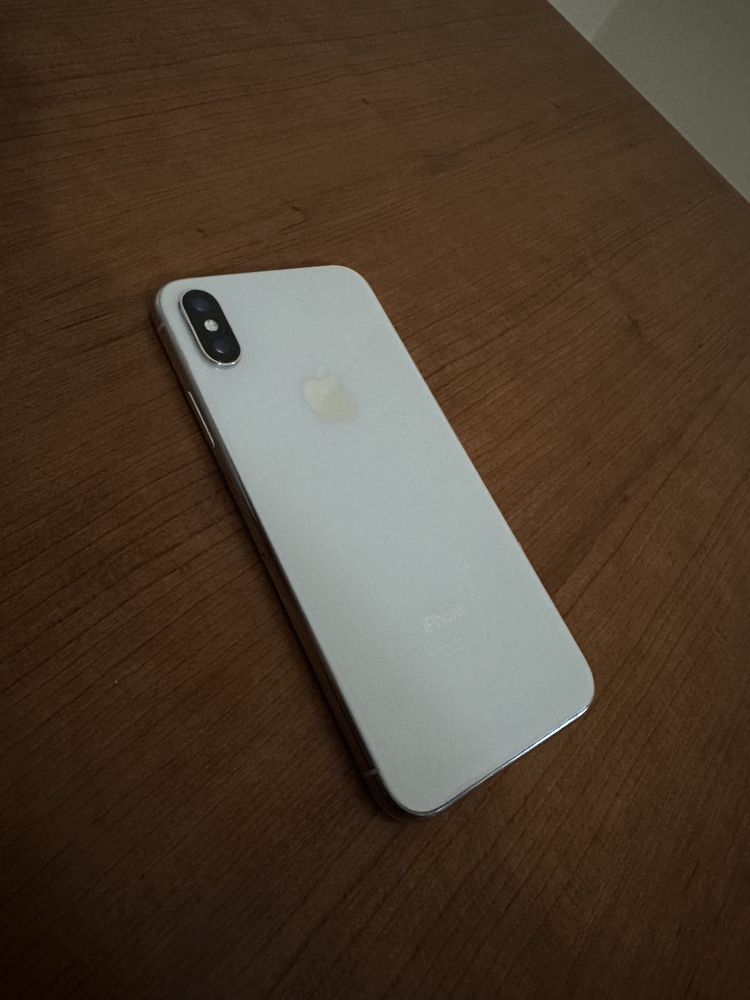 iPhone X 64GB (Usado)