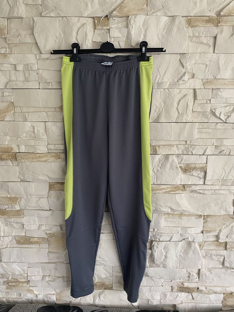 Damskie legginsy sportowe