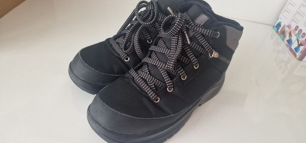 Buty Decathlon r. 43