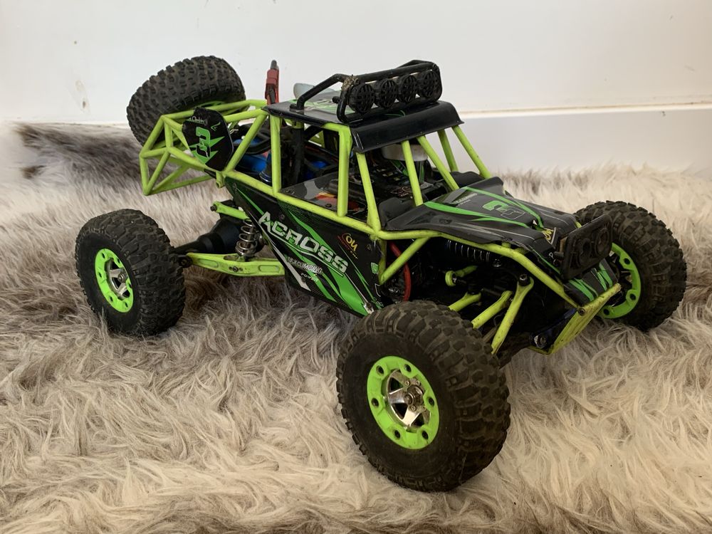 Carro telecomandado 50Kmh rc wltoys 12428