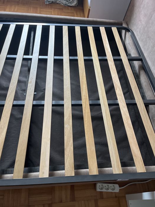 Cama com cabeceira Camel