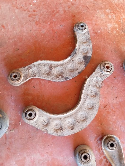 Ричаги задньої підвіски на Форд фокус 2