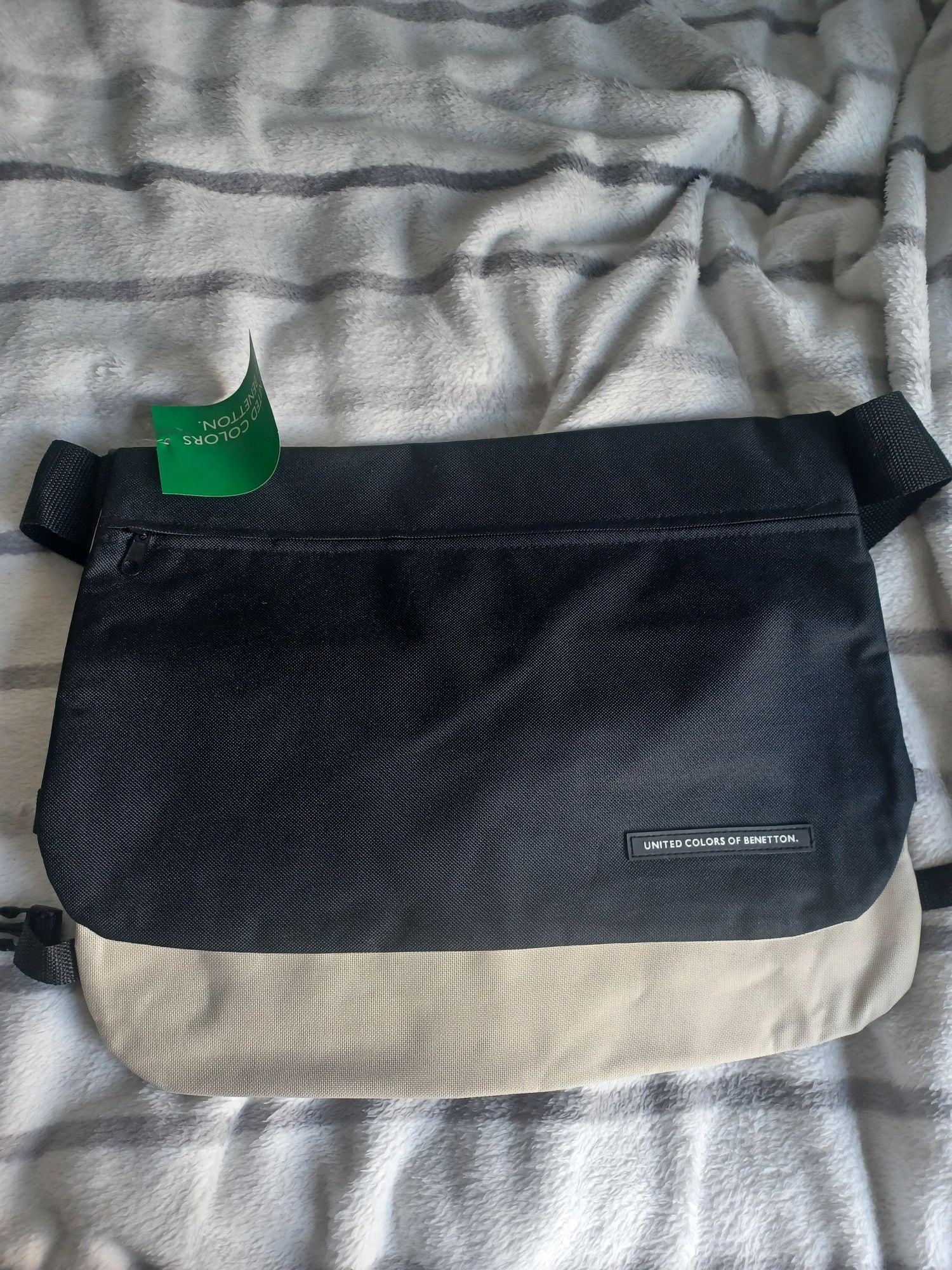 Torba podróżna lub torba na laptopa