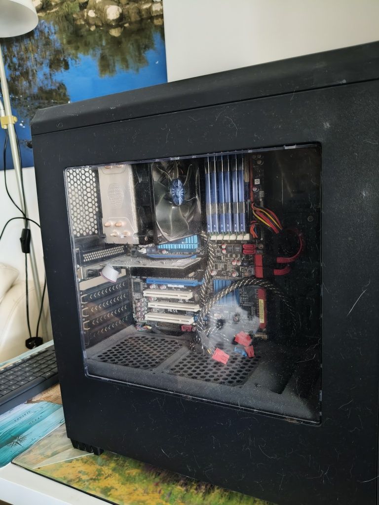 PC com acessórios