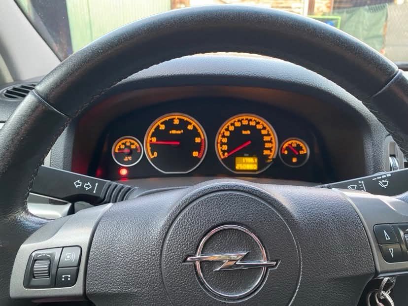 Opel Vectra C  Kombi 1.9 CDTi 150KM 2008.r