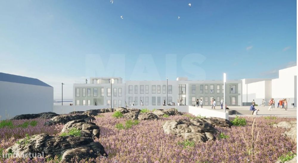 Terreno para construção no Largo dos Remédios