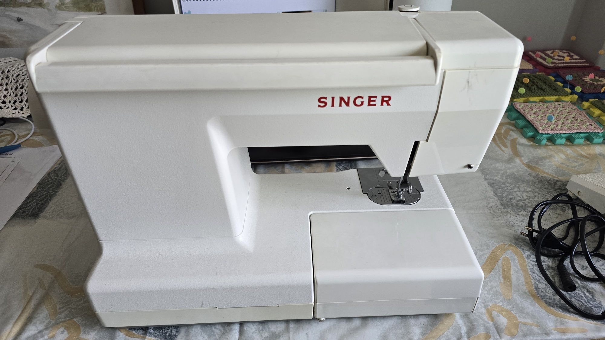 Máquina custura Singer