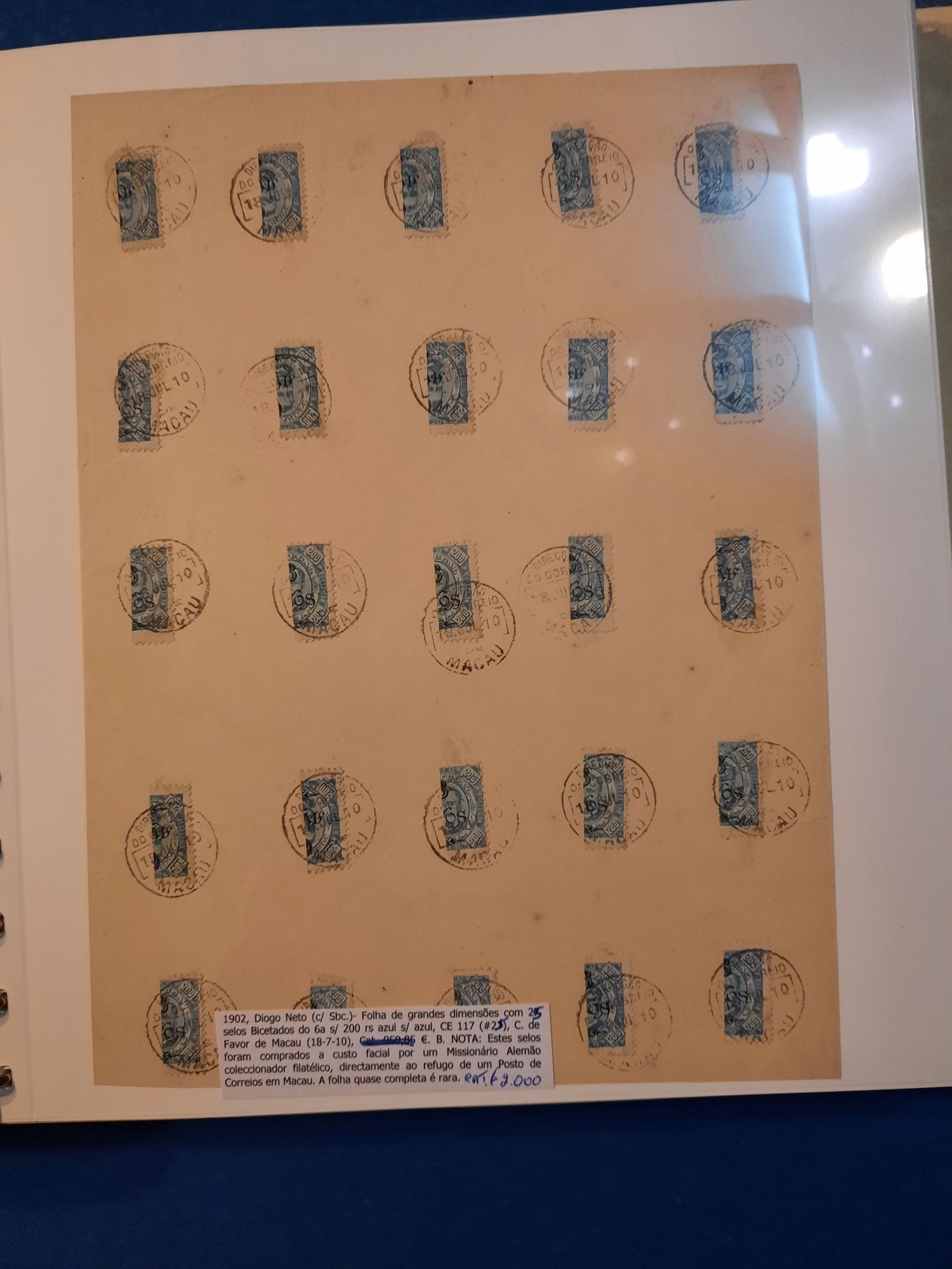 Álbum com selos antigos clássicos múltiplos de Macau