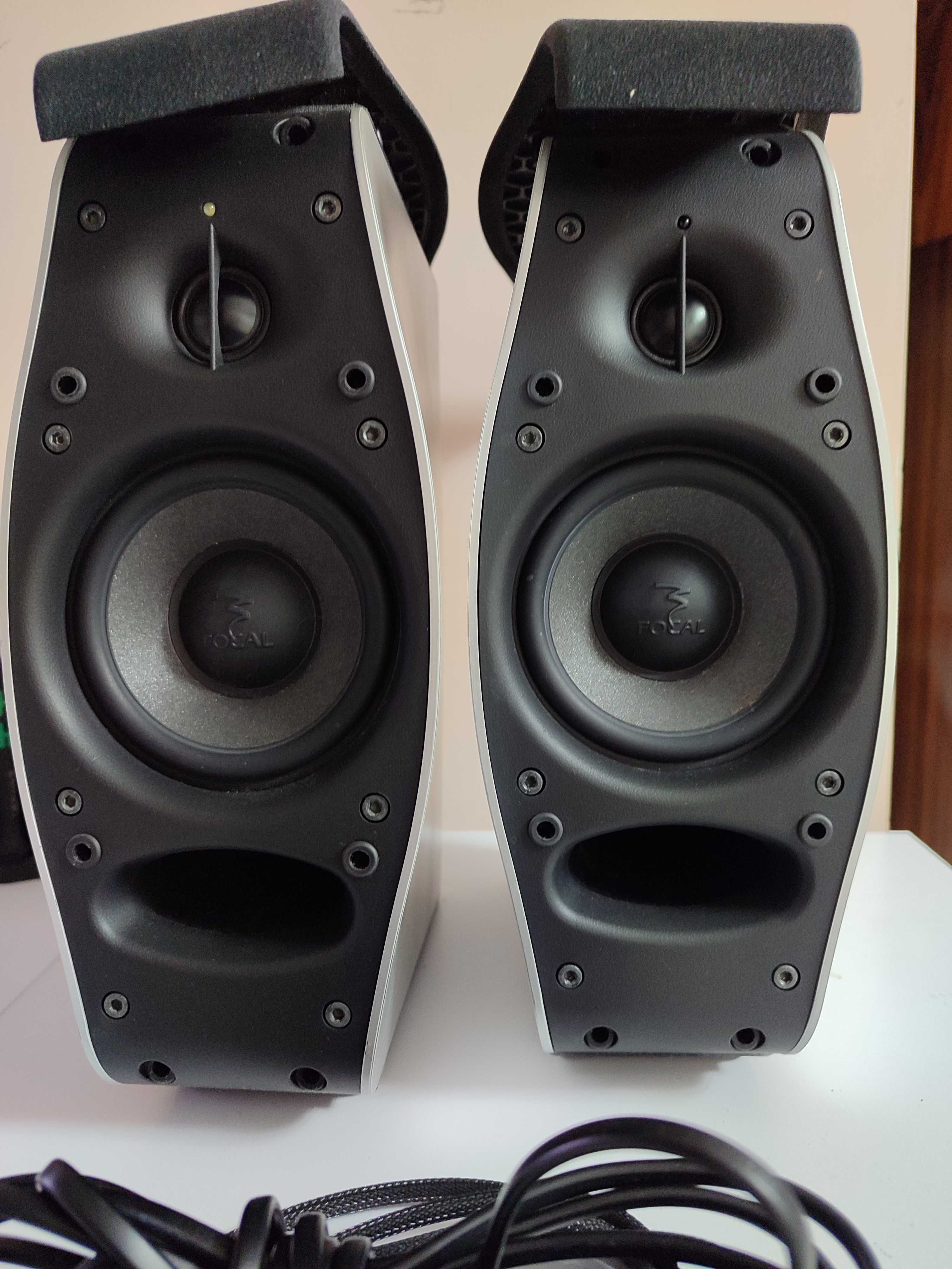 Focal XS Book music system компютерна акустика