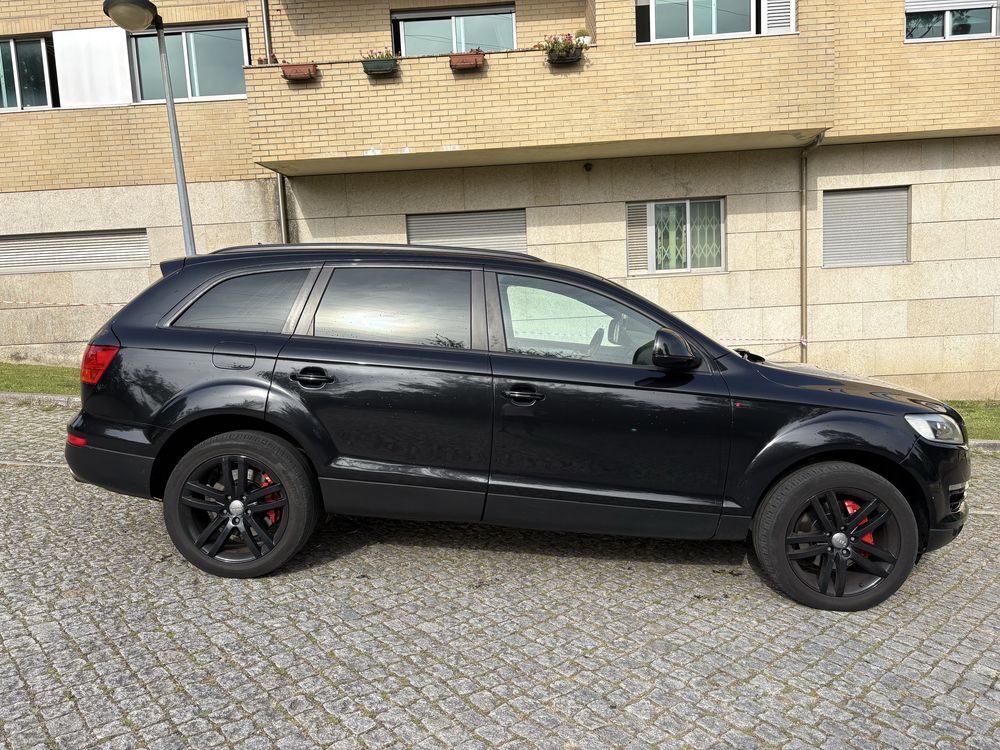 Audi Q7 4.2 FSI V8