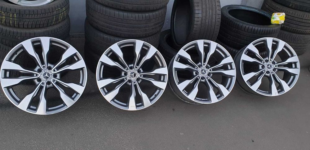 Комплект Оригінал Mercedes GLE Coupe 275/50 R20