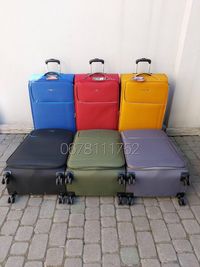 SNOWBALL 22204 Франція комплекти валізи чемоданы сумки на колесах