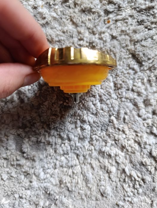 Хвилька волчок бейблейд