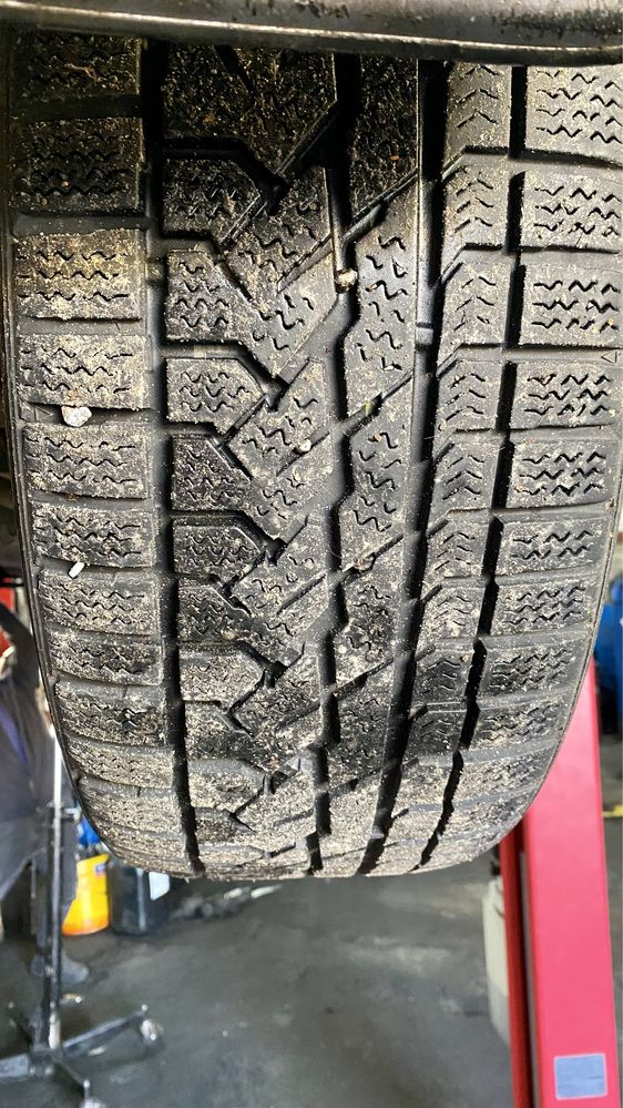 Kumho I’Zen 225/55 R18