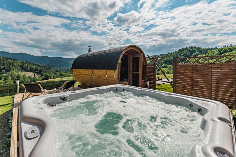 Apartament ze SPA Bieszczady jacuzzi sauna noclegi, góry, relaks