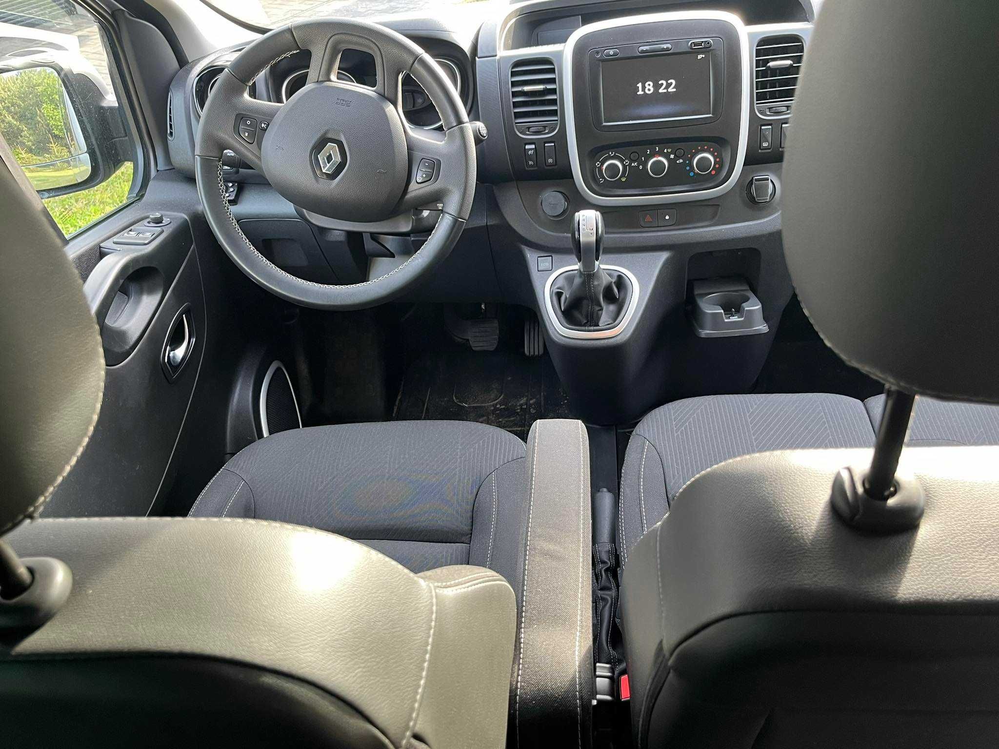Renault Trafic 9 osobowy, automat - CESJA LEASINGU
