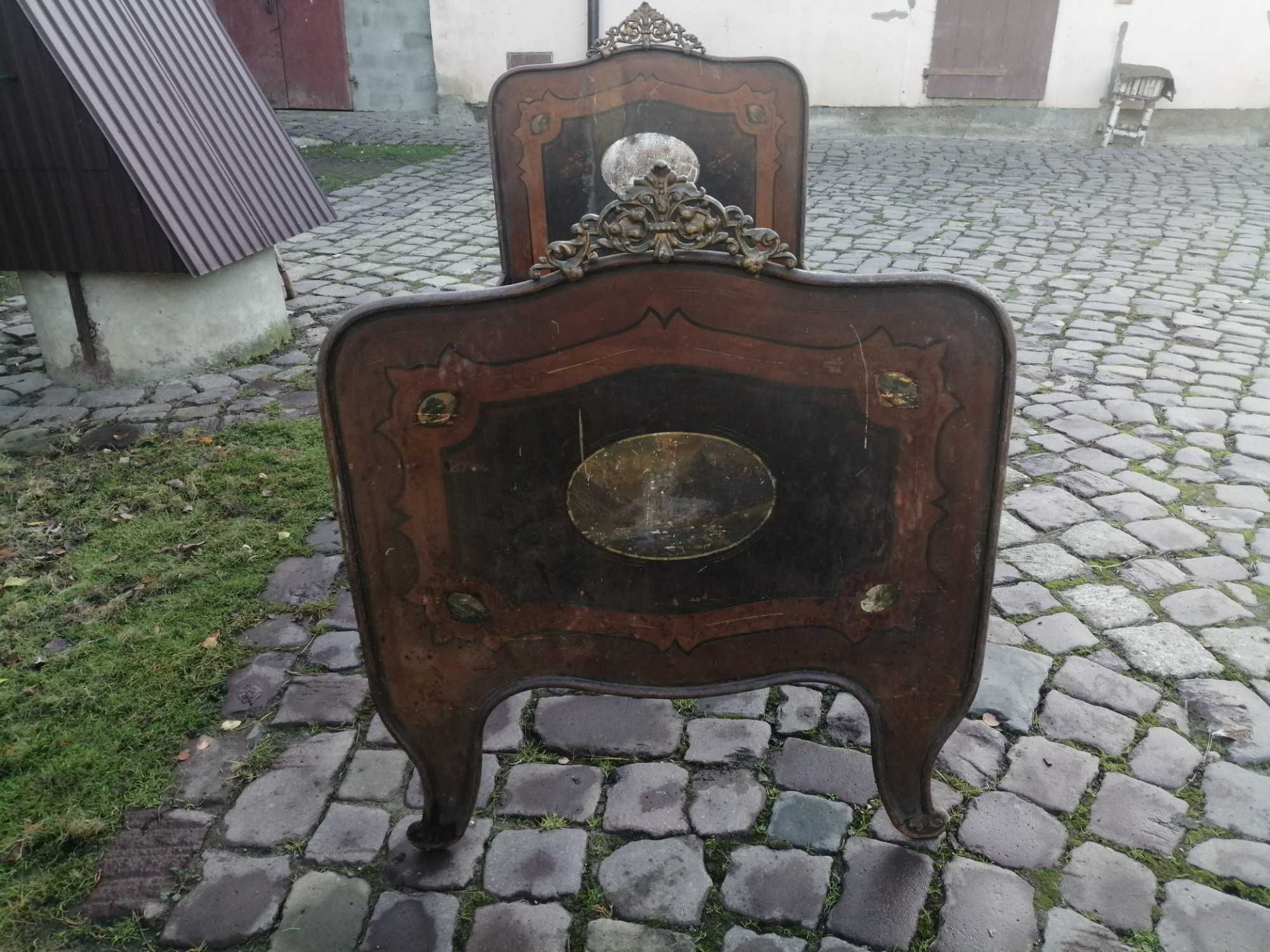 Sprzedam stare łóżko