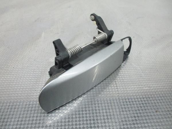 Puxador porta frente esquerda AUDI A4 (8E2, B6)