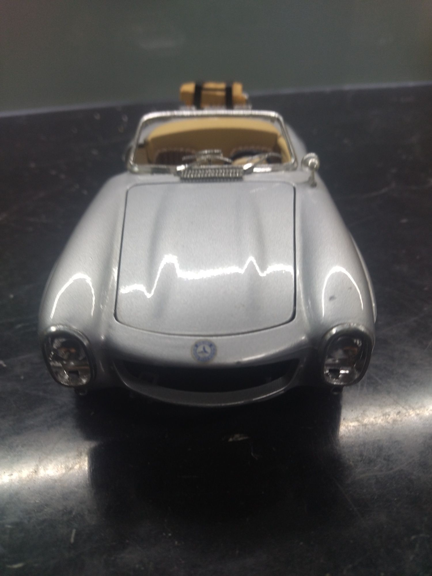 Miniatura Mercedes