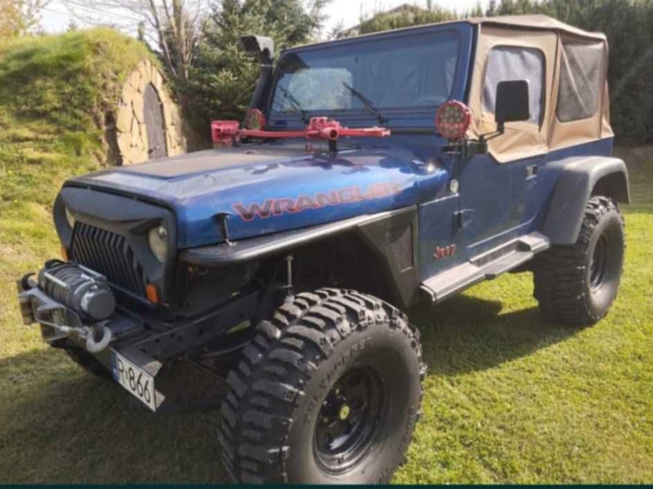 Jeep Wrangler 4,0 R6 184KM 4x4 MANUAL