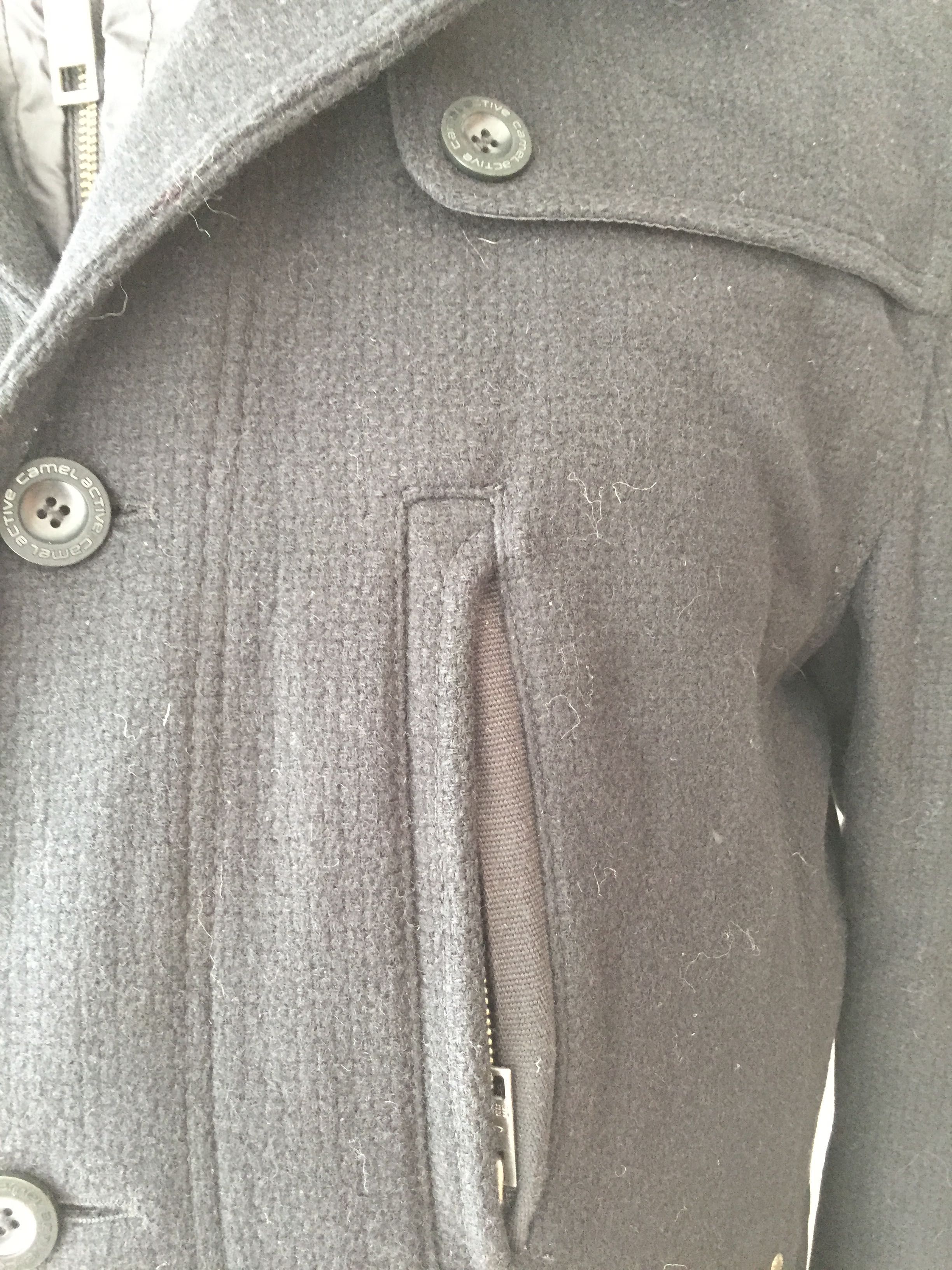 Vendo Casaco Masculino Camel Active - Preto, de Lã Grossa