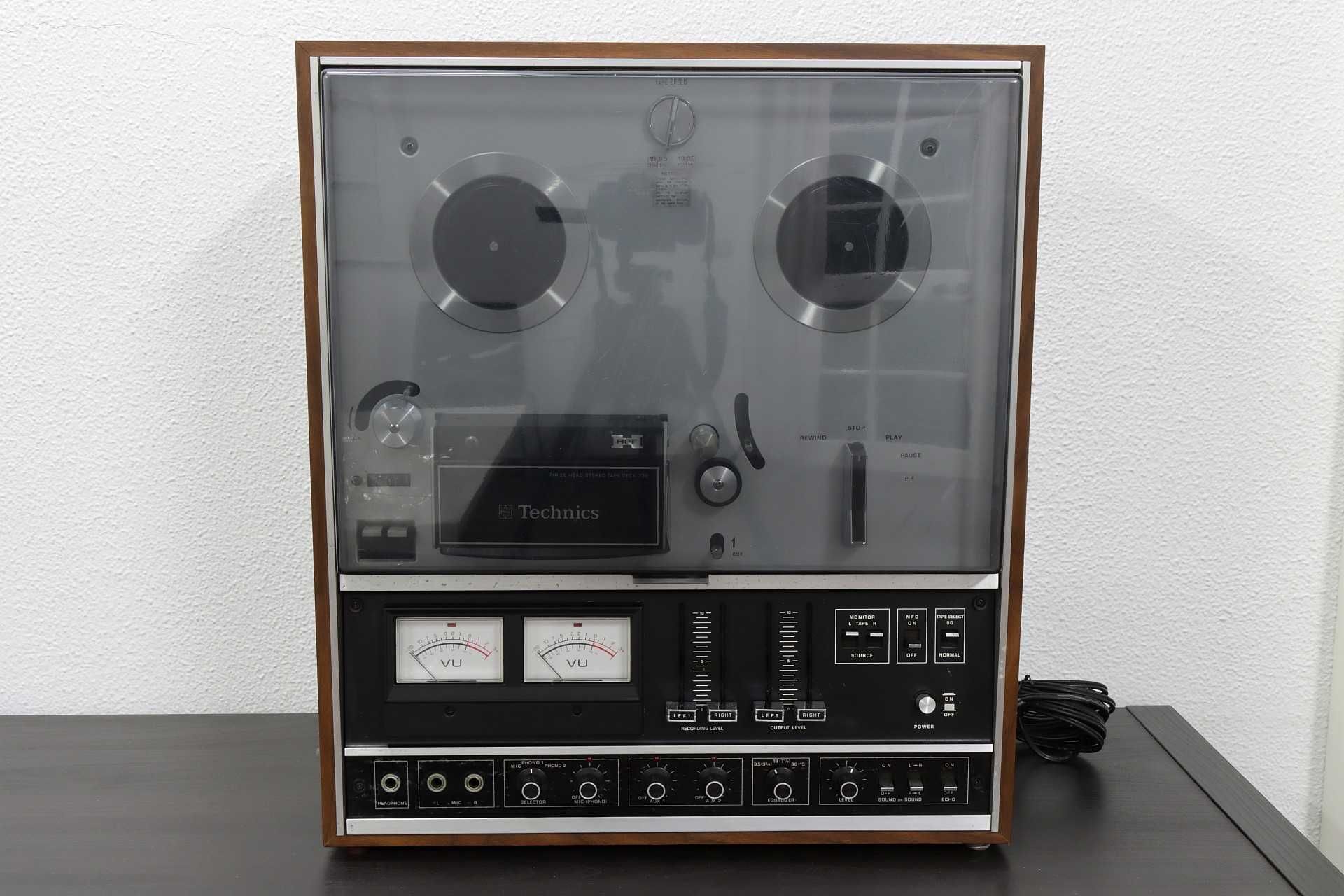 Leitor Gravador de Bobines Reel to Reel Technics RS-736US