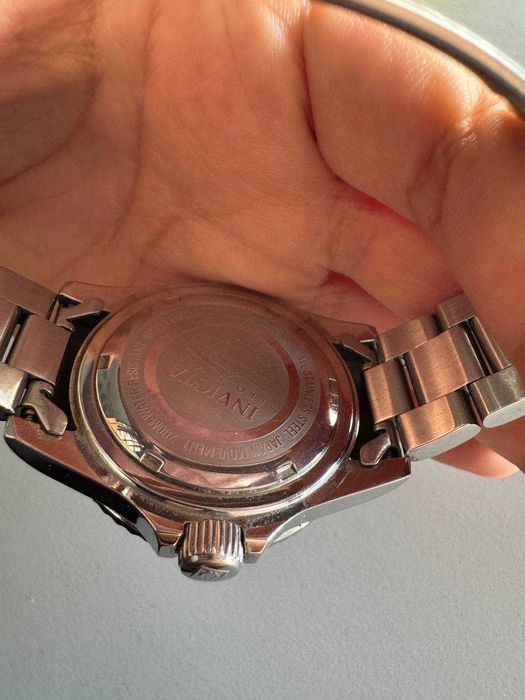 Invicta годинник