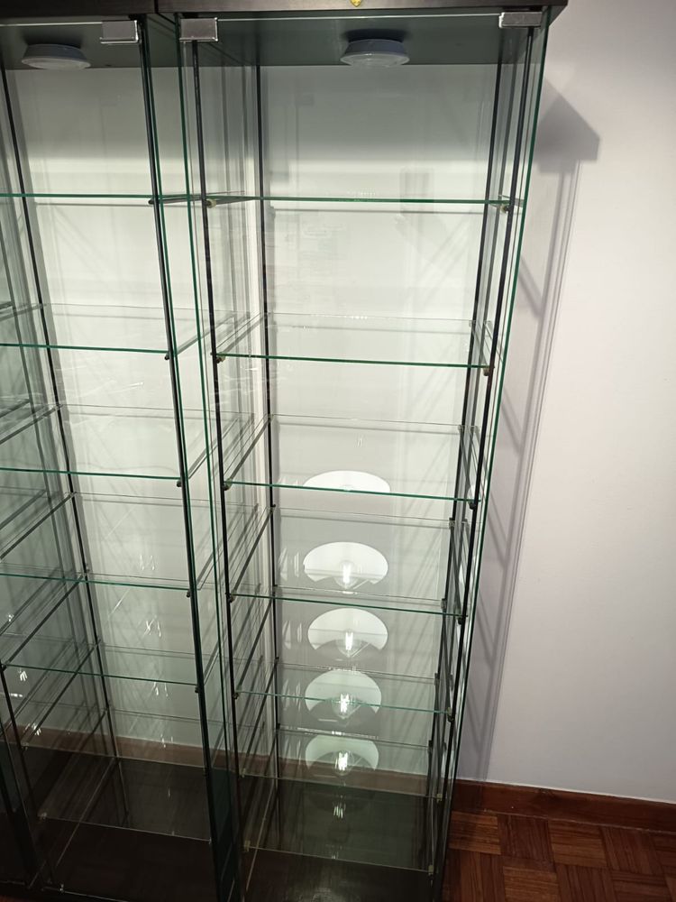 Vendo Vitrine ikea