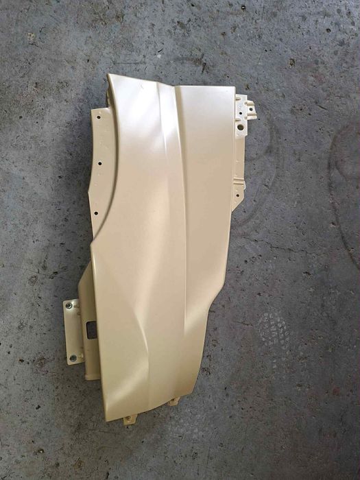 Błotnik do Iveco daily 14-24