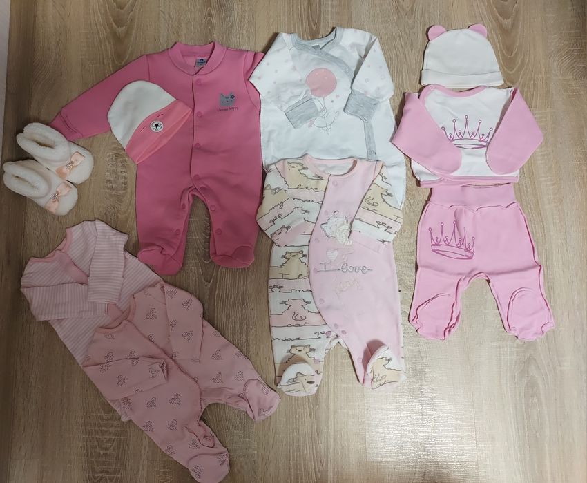 Набір одягу для новонародженного